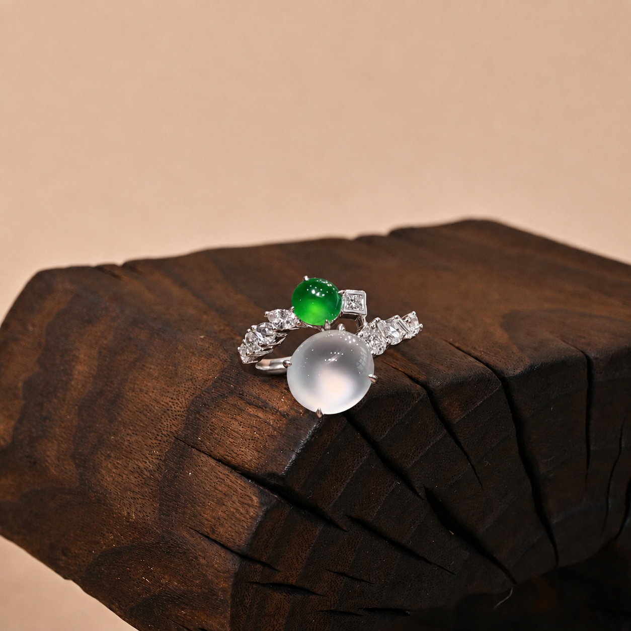 The Duet of Solitude & Life Ring