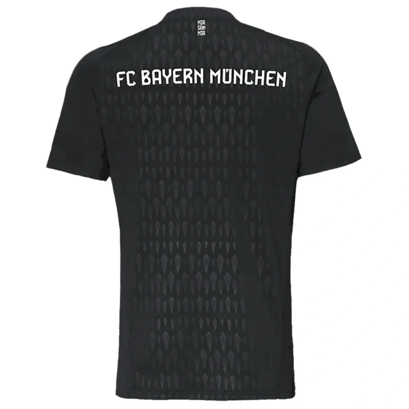 23-24 Bayern Munich Goalkeeper Jersey