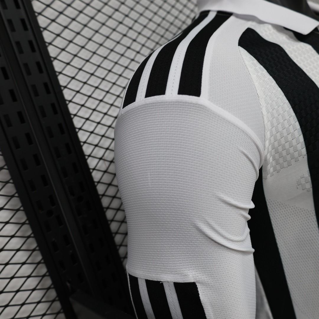 Juventus 26-27 Home Soccer Jersey Long sleeves Player Version