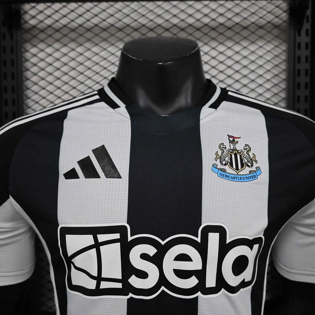 Newcastle United Home Jersey Player Version 2024/25