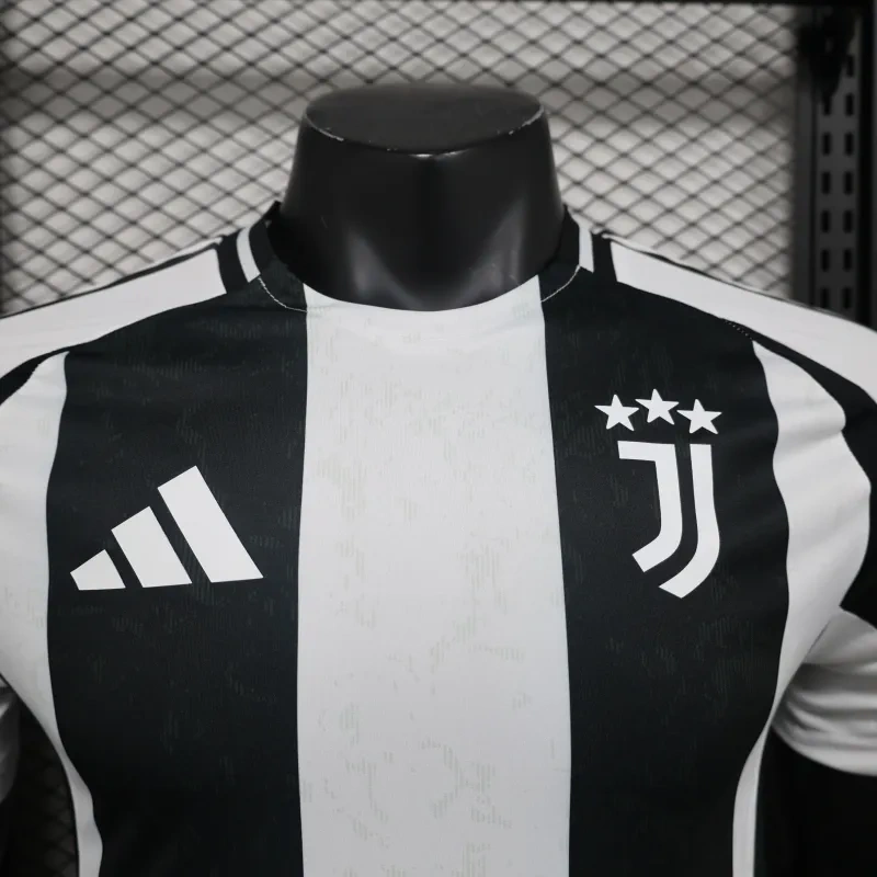 24-25 Juventus Home Soccer Jersey Player Version