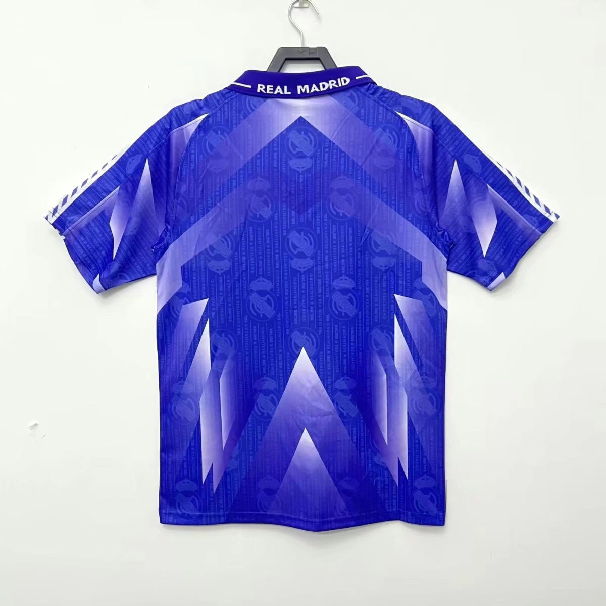 Real Madrid Retro Jersey Away Shirt 1996-97