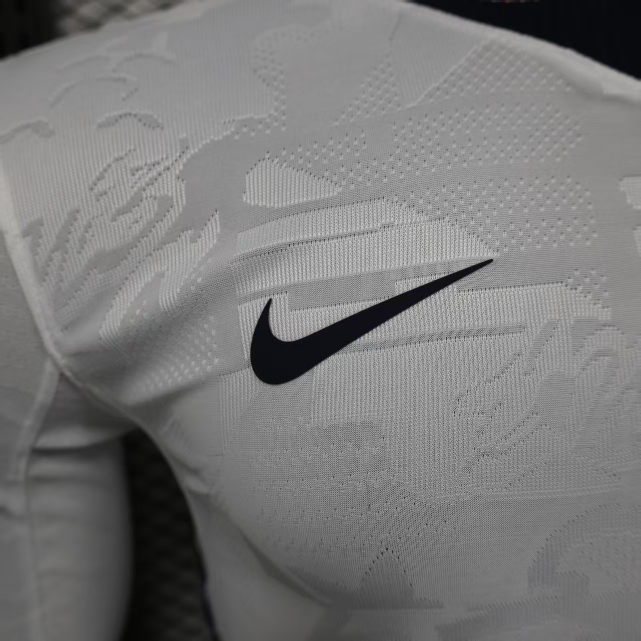 2026 England World Cup Home  Long Sleeve Soccer jersey Player version