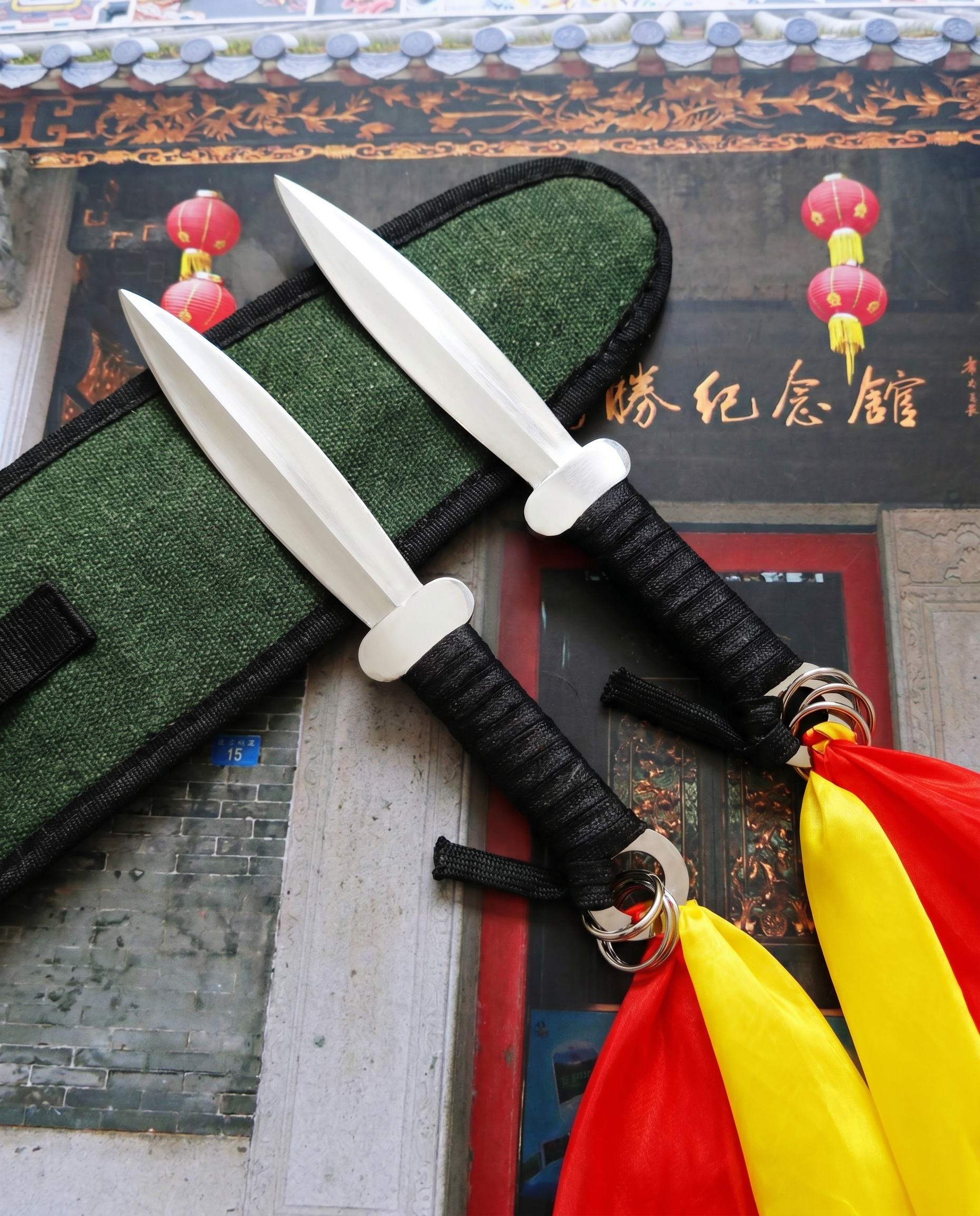 Daggers - Premium (Pair)