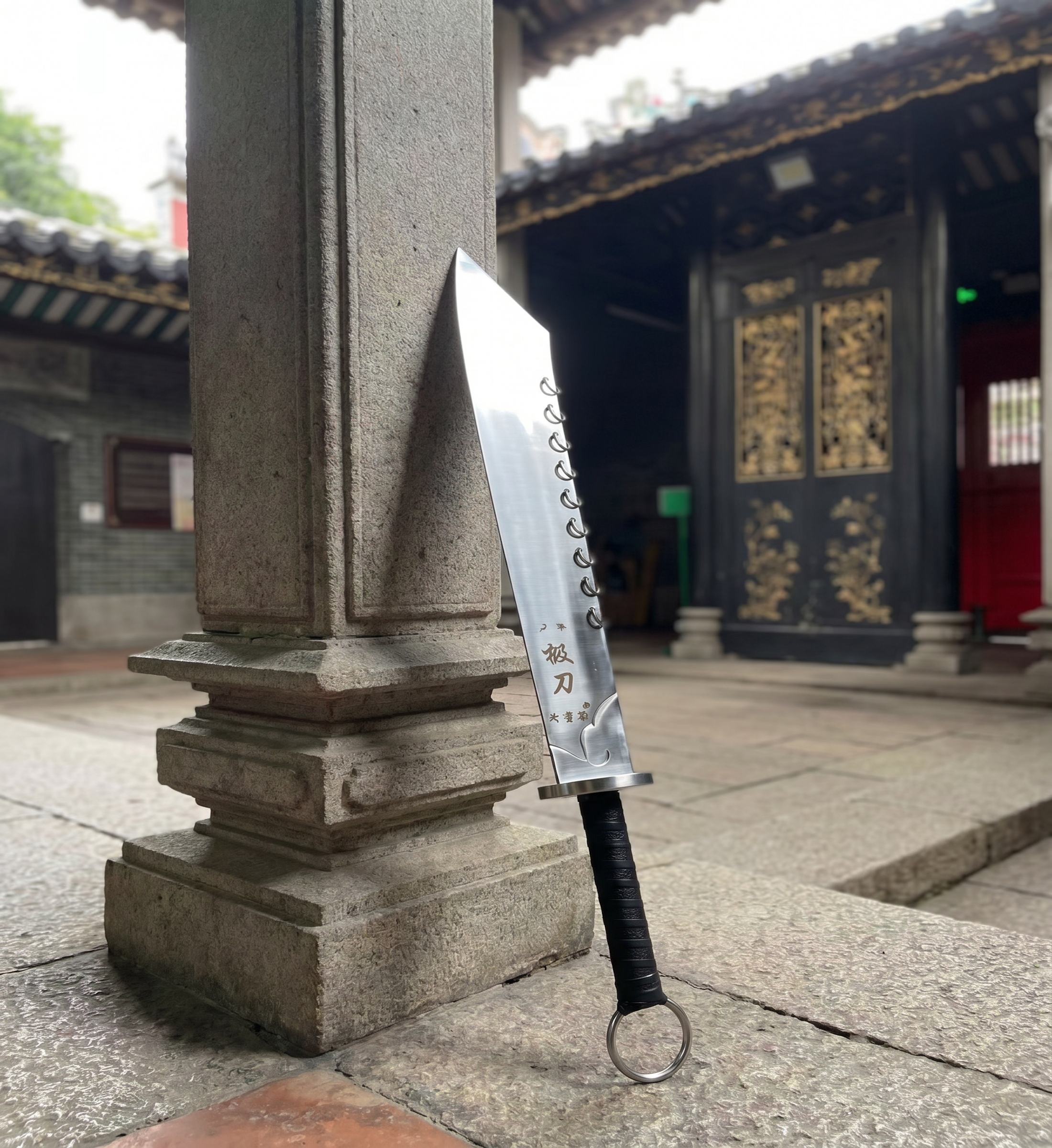 Two-Hand Saber