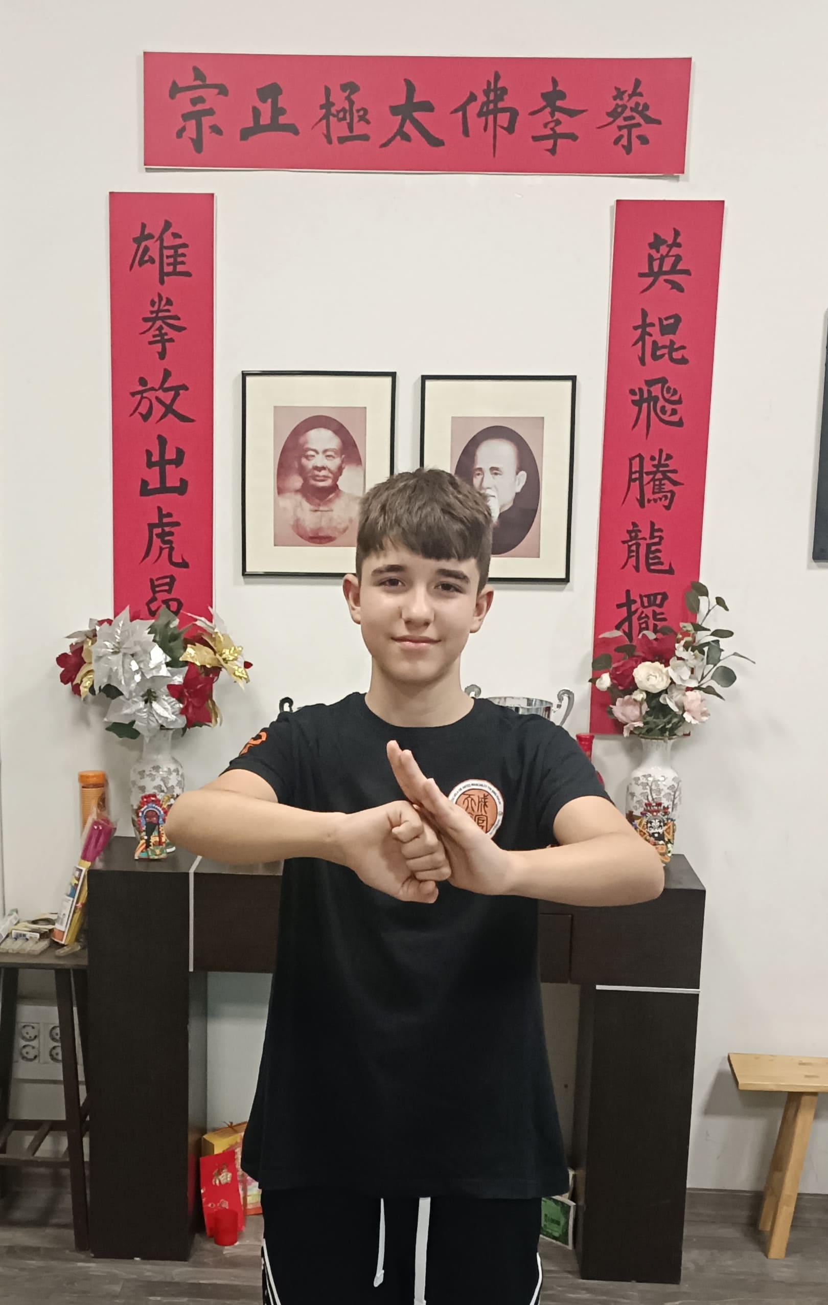 Ging Lai salute standing