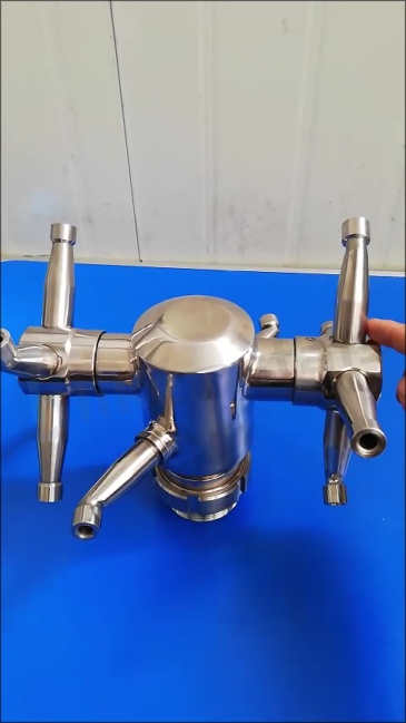 All-around Circulating Rotary Cleaning Ball