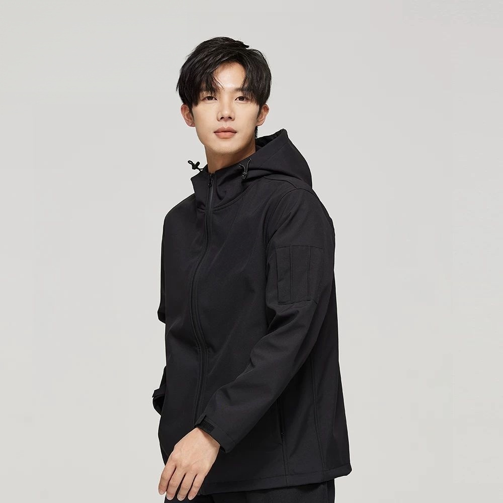 Men's black sports jacket windbreaker