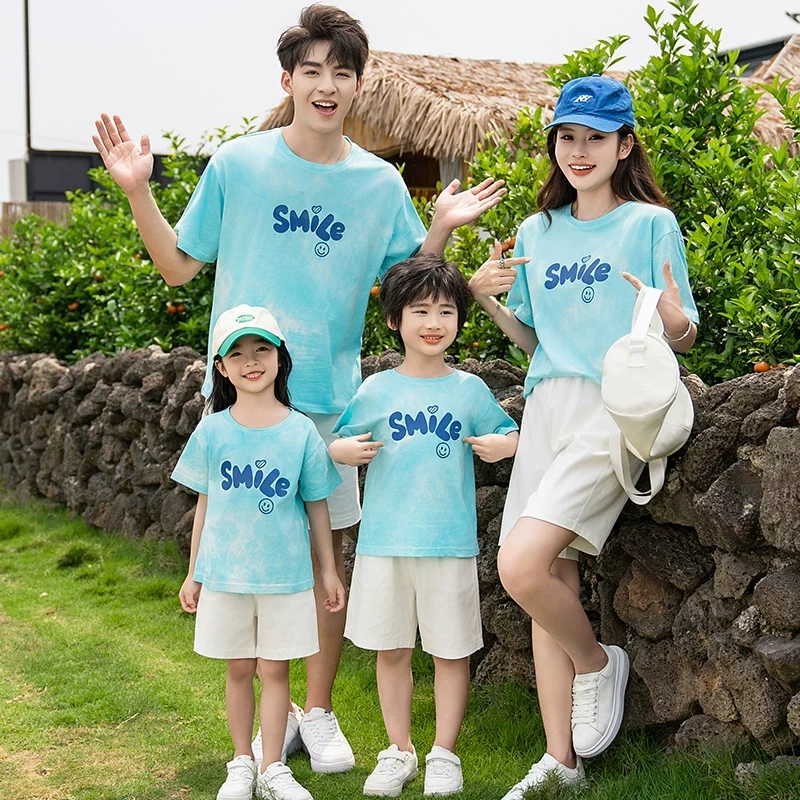 Grass green summer short sleeved parent-child set can be customized with any image, logo, and printed name and number