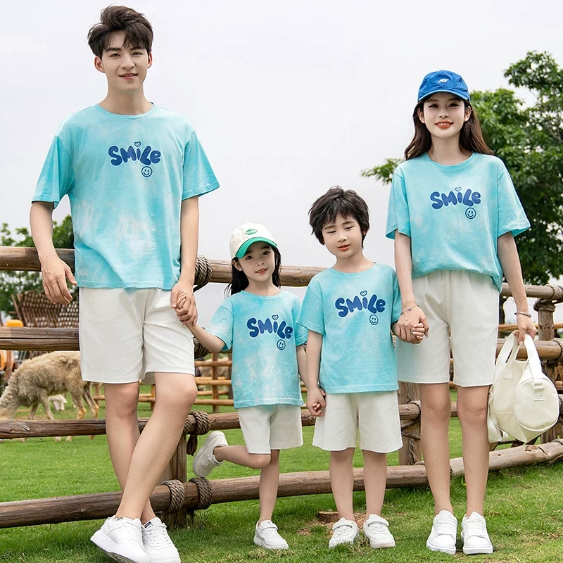 Grass green summer short sleeved parent-child set can be customized with any image, logo, and printed name and number