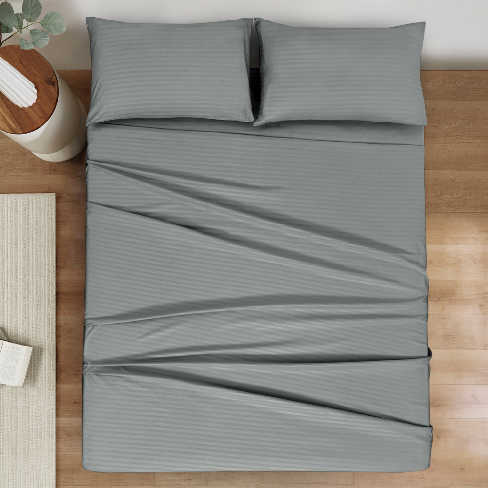 Queen Size Sheet Set - Hotel Luxury 1800 Bedding Sheets & Pillowcases - Deep Pocket Fitted Sheet, Soft, Breathable, Wrinkle & Fade Resistant - 4 Piece (Queen, Blush Pink)