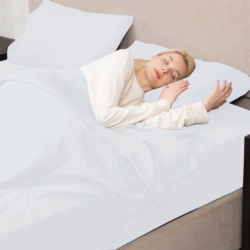 White Duvet Cover Queen Size – Queen Duvet Cover Set - Soft and Breathable Comforter Cover with Zipper Closure, 3Pieces, 1 Duvet Cover (90x90) and 2 Pillow Cases(20x26)