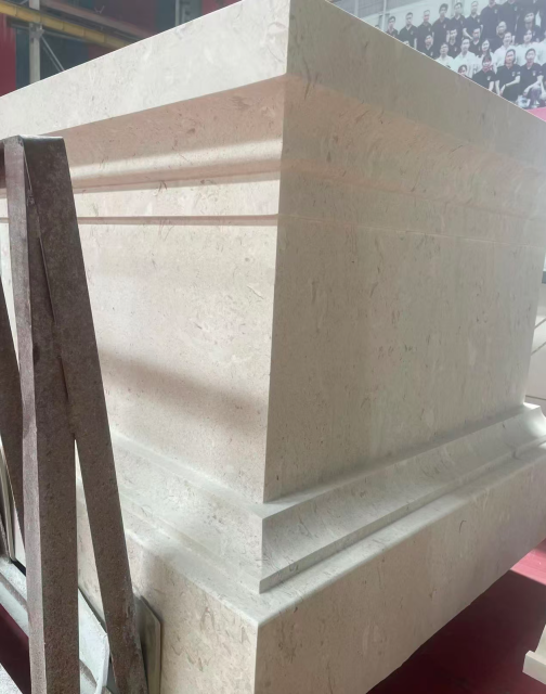 Moonlight Beige Limestone,Luxury Stone Composite Panels Manufacturer | Lightweight Aluminum Marble & Onyx Honeycomb Panels,Stone Honeycomb Panel, Beige Limestone,,Facade Stone,Stone Cladding
