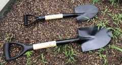 Round-Point garden shovel