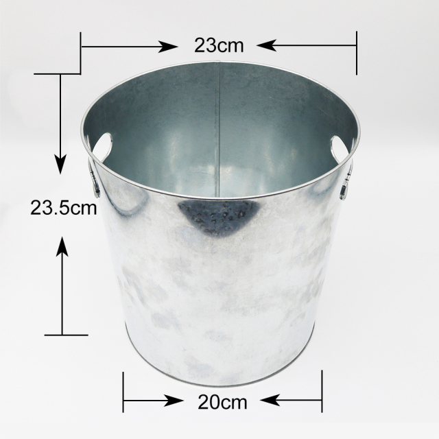 Ice bucket