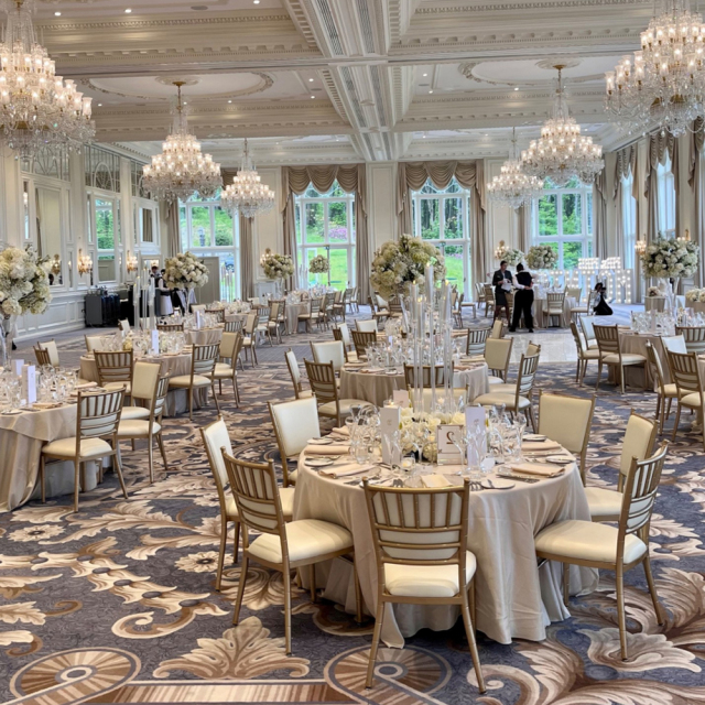 Wholesale Aluminum Hotel Wedding Event Gold Stackable Banquet Chiavari Chairs with Padded for Royal Party