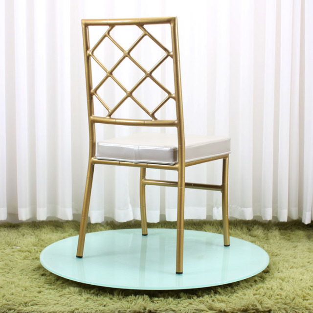 Wholesale Luxury Modern Stackable Champagne Gold Hotel Event Wedding Chiavari Chairs for Sale