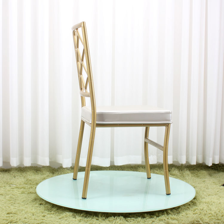 Wholesale Luxury Modern Stackable Champagne Gold Hotel Event Wedding Chiavari Chairs for Sale
