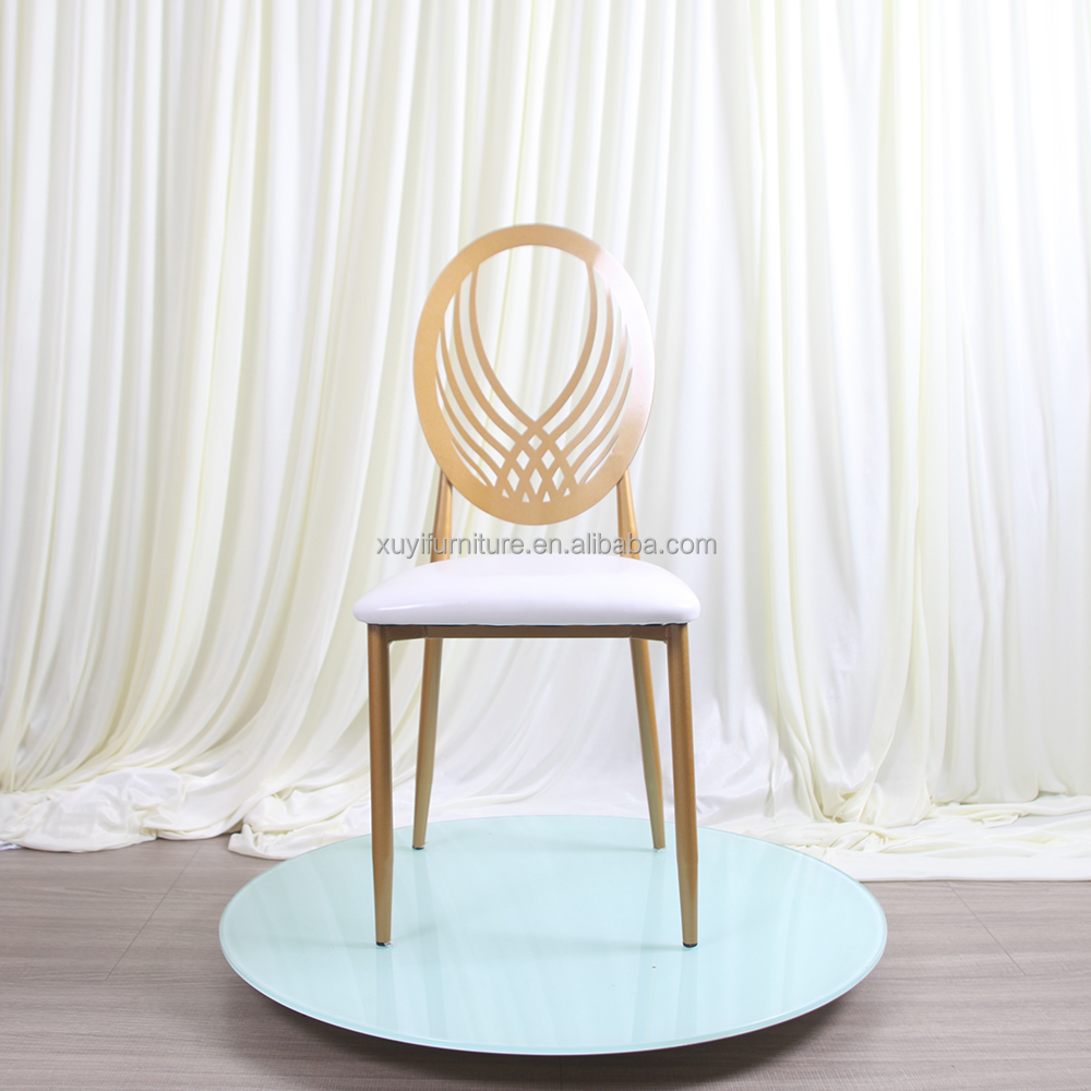 Wholesale Rental Use Wedding Decoration Stackable Movable Cushion Gold Chiavari Chairs for Sale