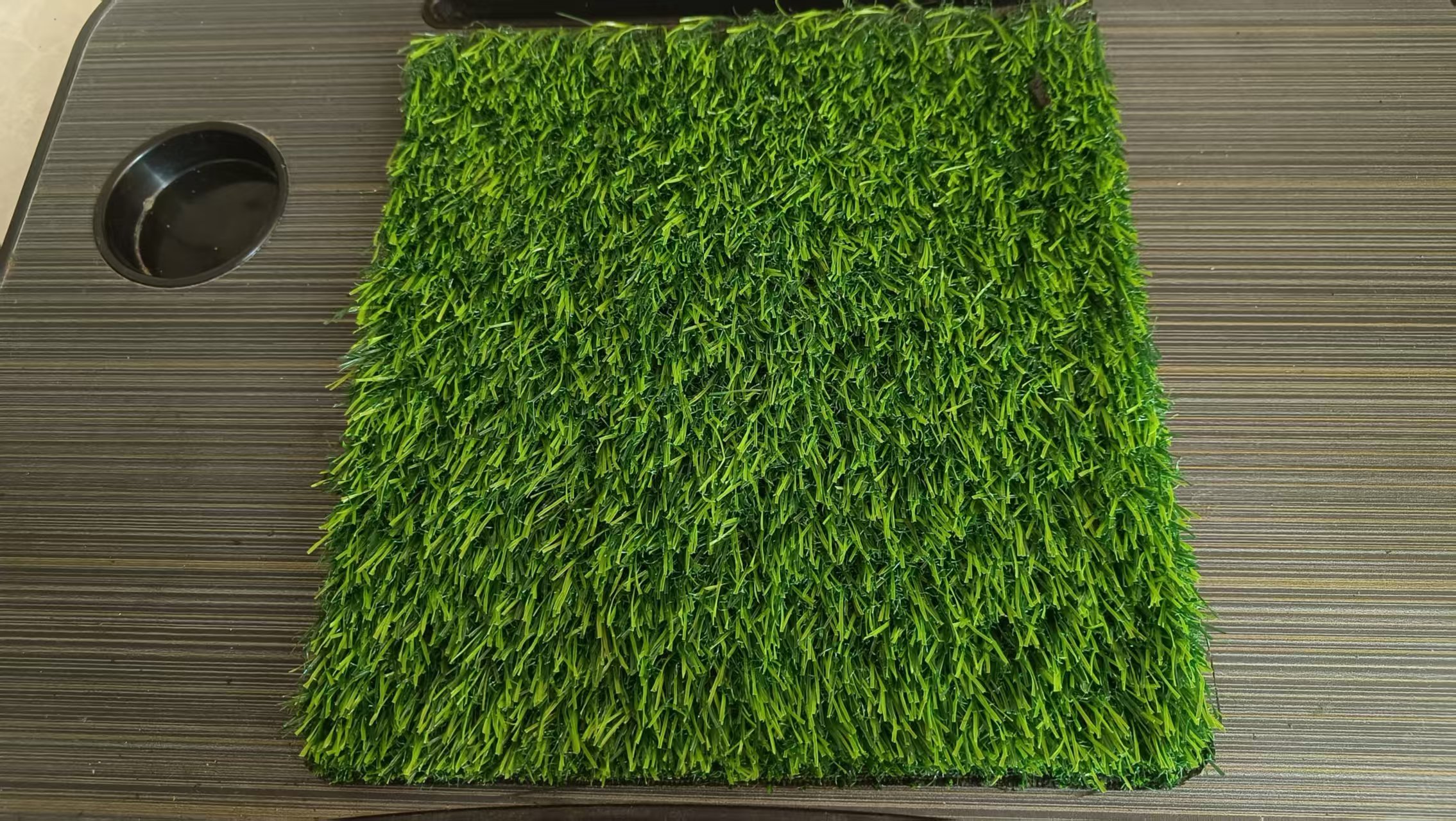 New fashionable artificial Turf Suitable for PP+PE Material for yard garden to England,HealthLife,New fashionable artificial Turf Suitable for PP+PE Material for yard garden to England