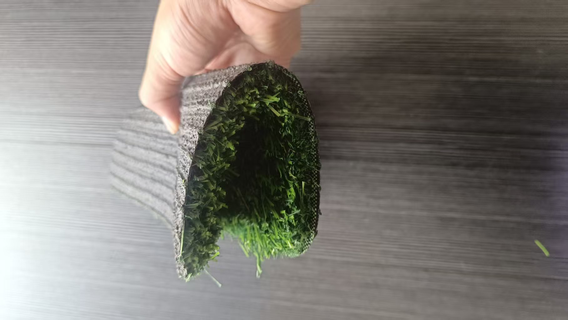 New artificial Turf Suitable for PP+PE Material for yard garden to England,HealthLife,New artificial Turf Suitable for PP+PE Material for yard garden to England