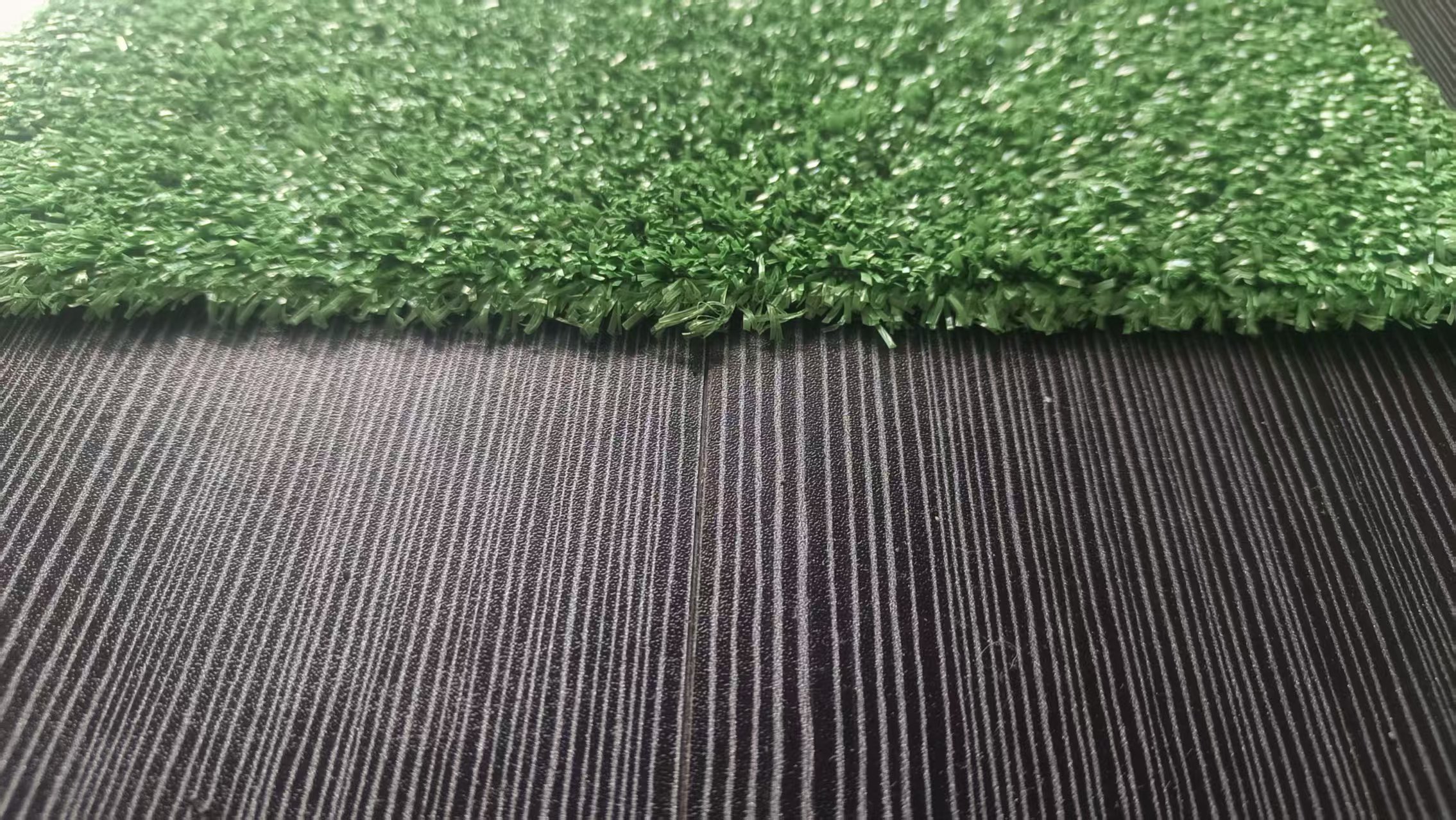 High Density 15mm Soft Eco-Friendly Indoor Putting Green Golf Artificial Turf Roll Curly Yarn Smooth to Africa,HealthLife,High Density 15mm Soft Eco-Friendly Indoor Putting Green Golf Artificial Turf Roll Curly Yarn Smooth to Africa