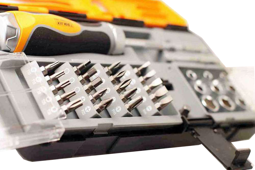 33pc 1/4" Dr Precision Ratchet Screwdriver & 4-12mm Socket Set:Torx Ph Hex Slot