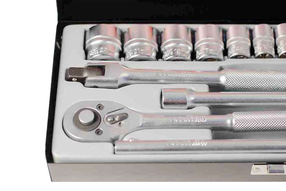 Selta Taiwan 6-22mm 20pc 3/8" Dr 6PT Socket & Ratchet HDL Extension Breaking Bar