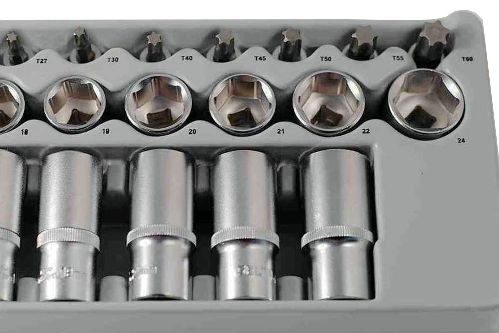 Selta Taiwan 33pc 3/8" Dr. Cr-V Socket Set Deep Short Metric T8-60 Torx Bits in Tray