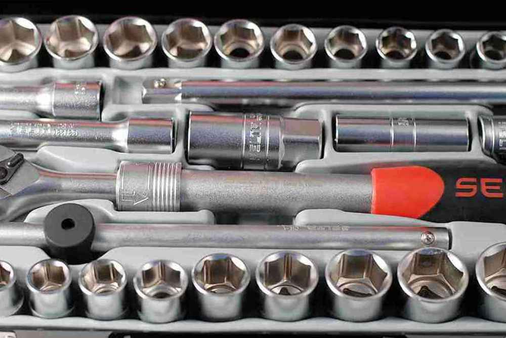 Selta Taiwan 1/2" Dr. 6PT Metric & Imperial 41pc Socket with Telescope Ratchet Handle & Socket Accessories