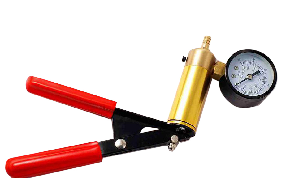 Hand Held Hold Vacuum Pump & Brake Bleeder Tester Kit Large Brass-Bodied Pump