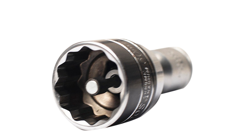 1/2" Dr. Cr-V Universal Extension with Magnetic One Hand Operation Confined Area