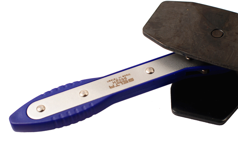 E-CAR Taiwan 4-in-1 Universal Ratchet Brake Piston Spreader on Single Twin & Quad Pistons 360º Move