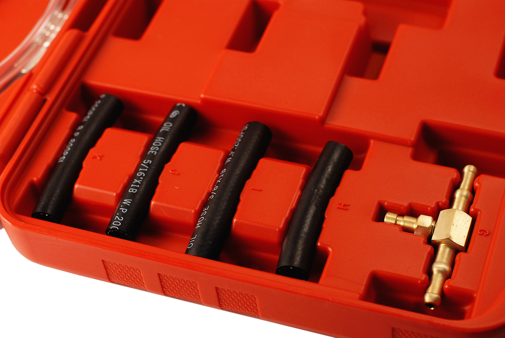 Selta Taiwan 7pc MFI Multi-Port Fuel Injection Pressure Tester Kit Ford, Chrysler, GM etc