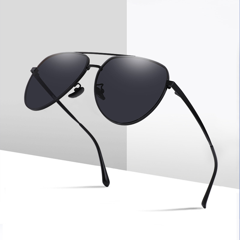 Men's Polarized HD Lens Sunglasses Fashion Version with Metal Leg