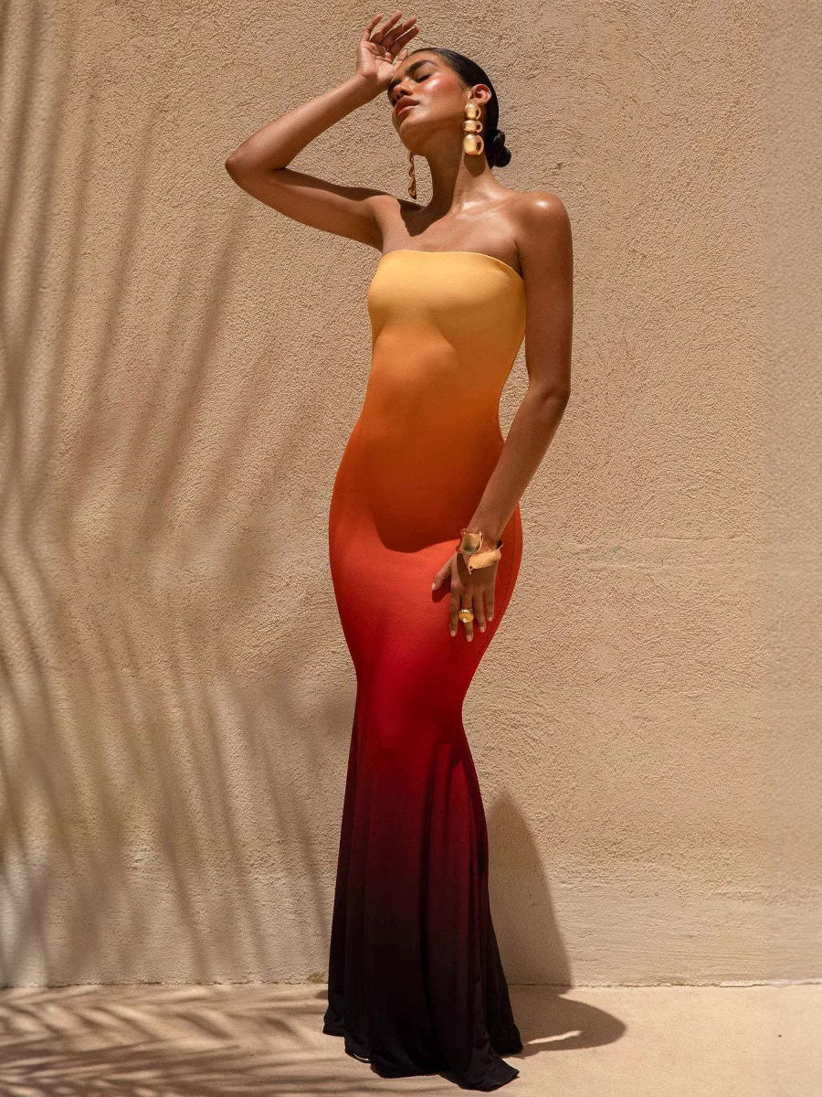 New Western-style summer vacation dress: sophisticated, sexy, and elegant strapless design., Cailan (Chongqing) International Trading Co., Ltd,New Western-style summer vacation dress: sophisticated, sexy, and elegant strapless design.