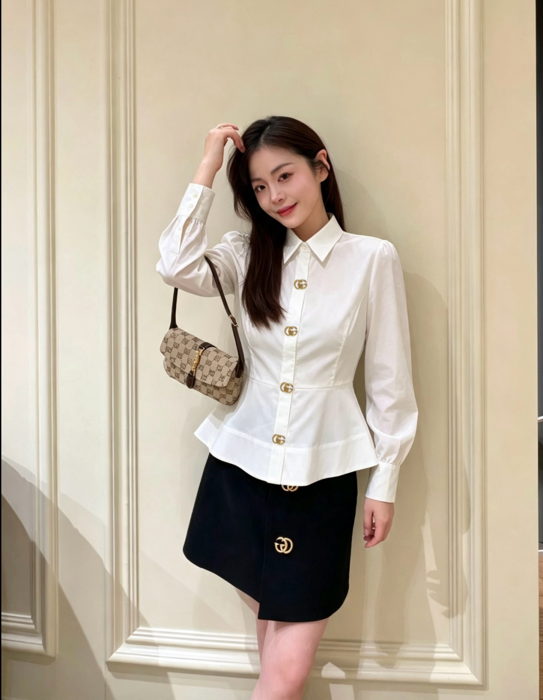 Elegant blouse decorated with iconic interlocking GG gold buttons., Cailan (Chongqing) International Trading Co., Ltd,Elegant blouse decorated with iconic interlocking GG gold buttons.