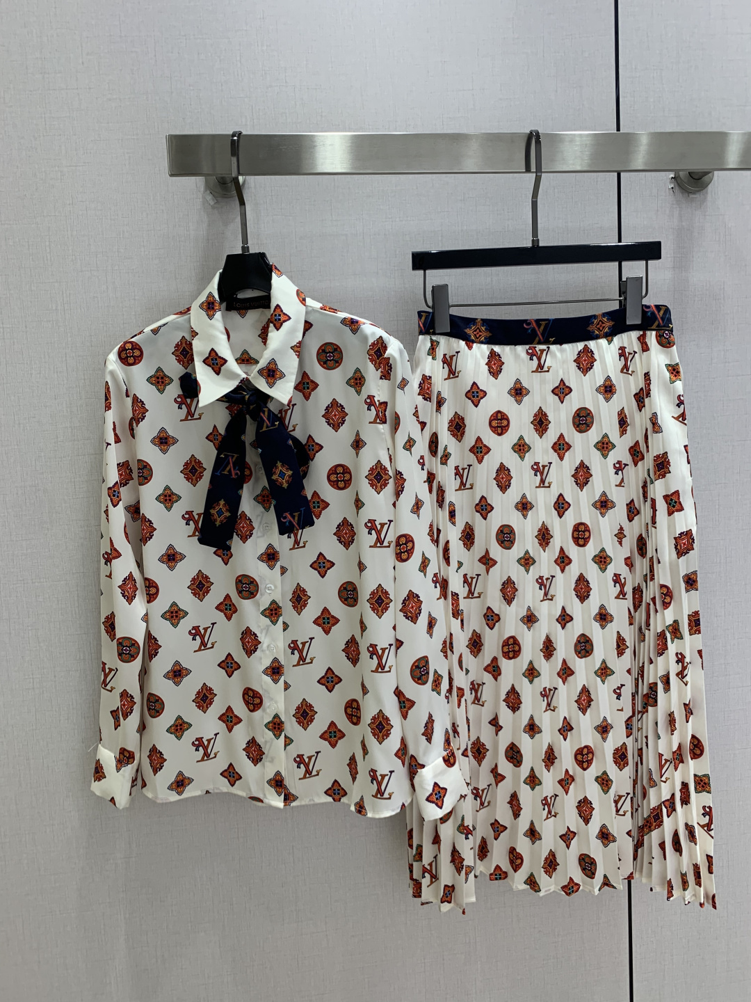 Classic monogram print midi dress with scarf belt, Cailan (Chongqing) International Trading Co., Ltd,Classic monogram print midi dress with scarf belt