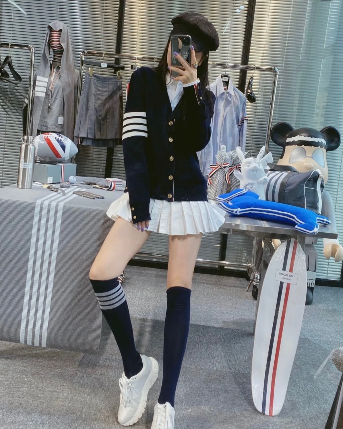 TB Classic 4-Stripes V-neck Knit Cardigan, Cailan (Chongqing) International Trading Co., Ltd,TB Classic 4-Stripes V-neck Knit Cardigan