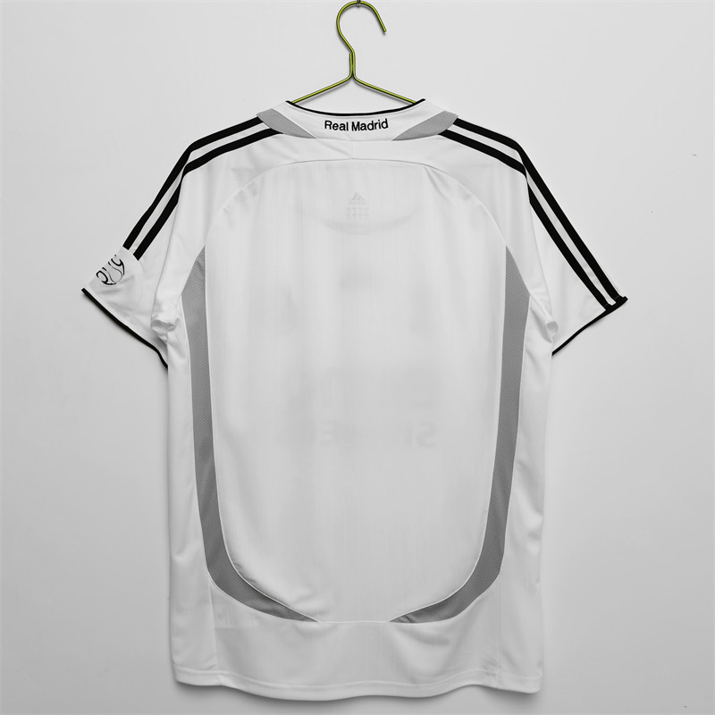 【Retro shirt】2006/07 Real Madrid Home Jersey