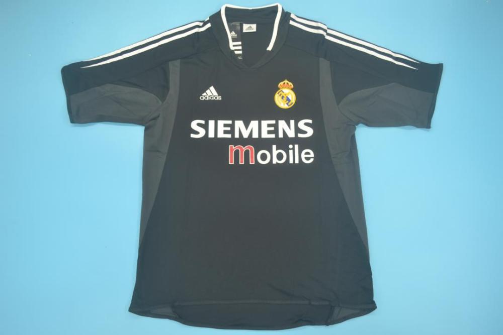 2004/05 Real Madrid Away Retro Jersey