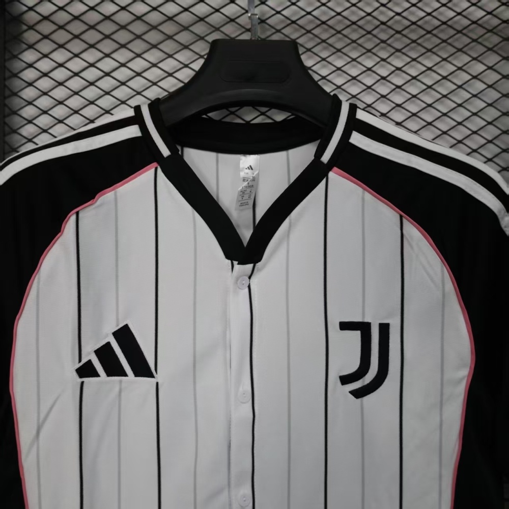 25-26 Juventus Basebal Soccer Jersey