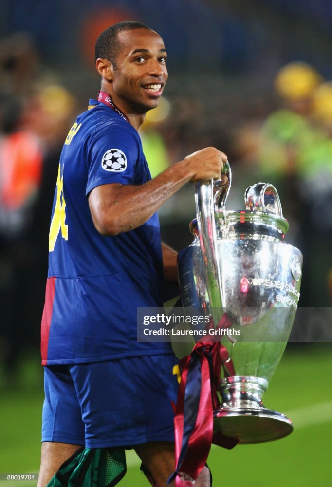 08-09 Barcelona Home Retro Jersey Player Edition