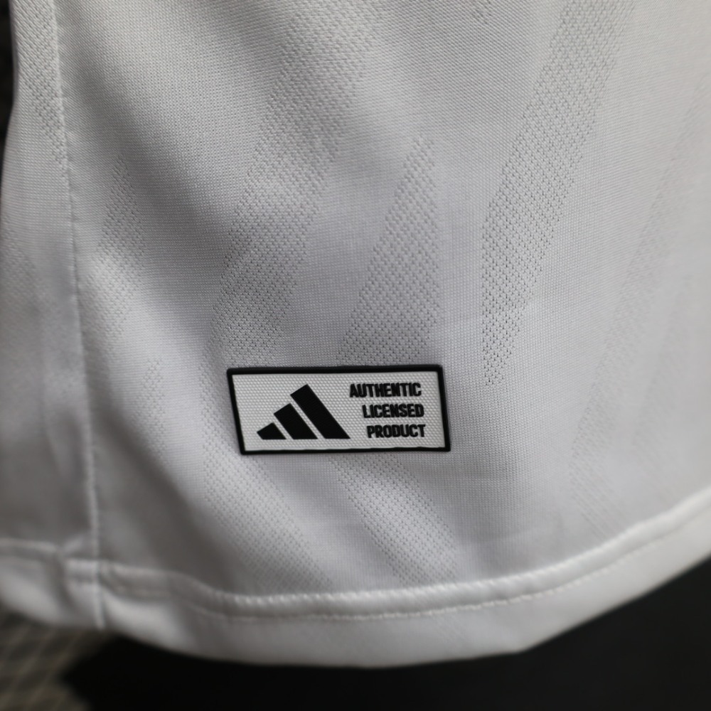 26-27 Manchester United Retro Style Soccer Jersey
