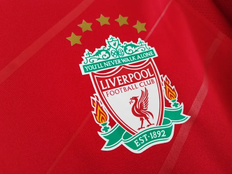 05-06 Liverpool Home Retro Jersey