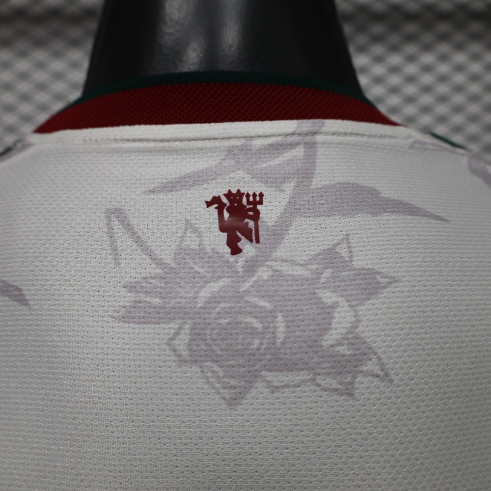 26-27 Manchester United Special Soccer Jersey