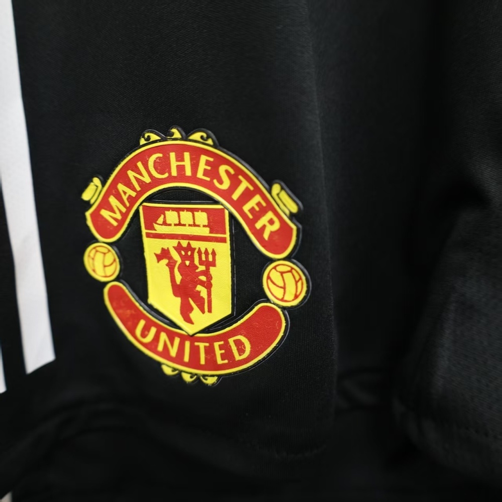25-26 Manchester United Away Shorts Player Version