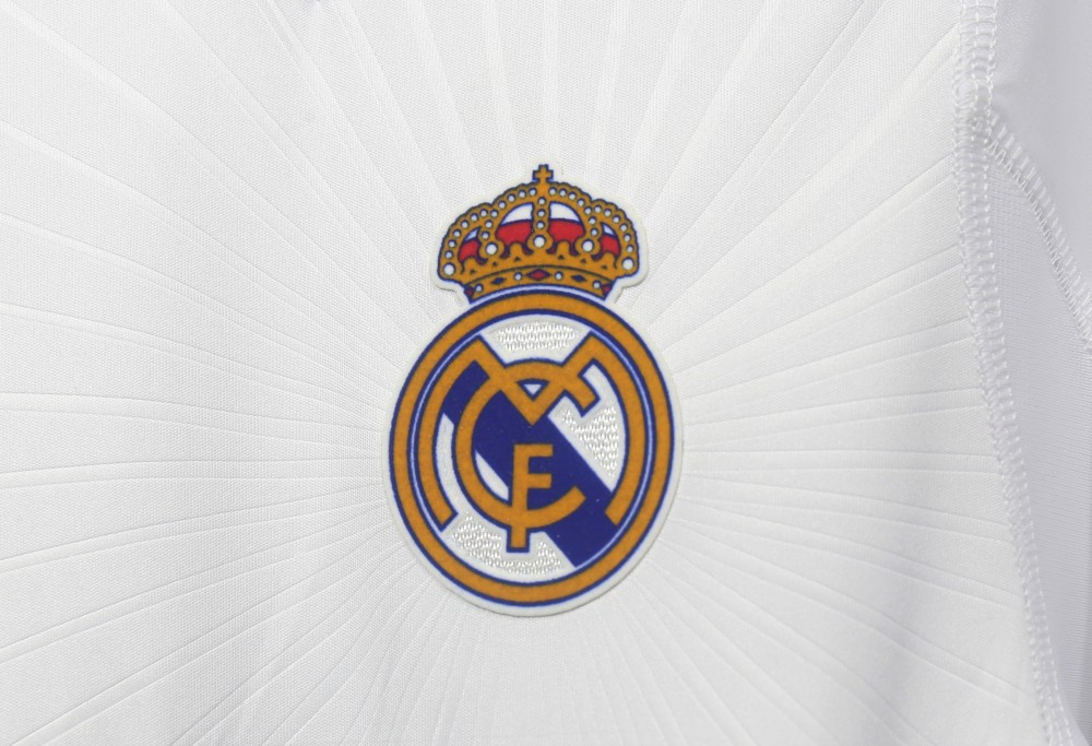 2010/11 Real Madrid Home Retro Jersey Player Version Long Sleeve