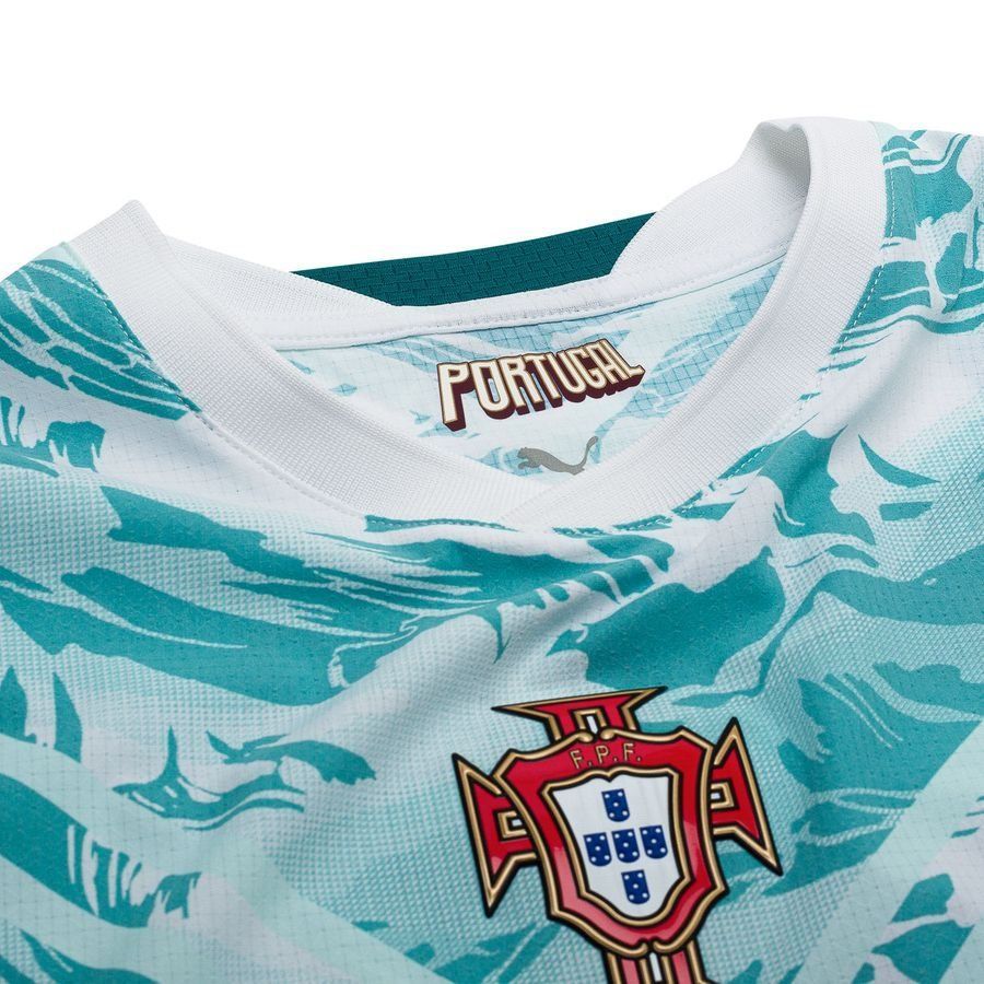 Portugal Away Shirt World Cup 2026 B. FERNANDES 8