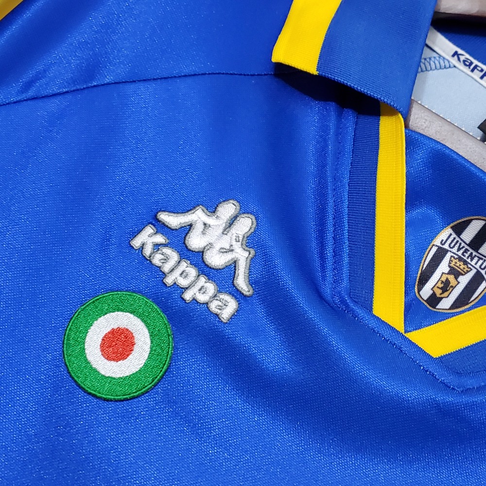 95-96 Juventus Third Away Retro Jersey